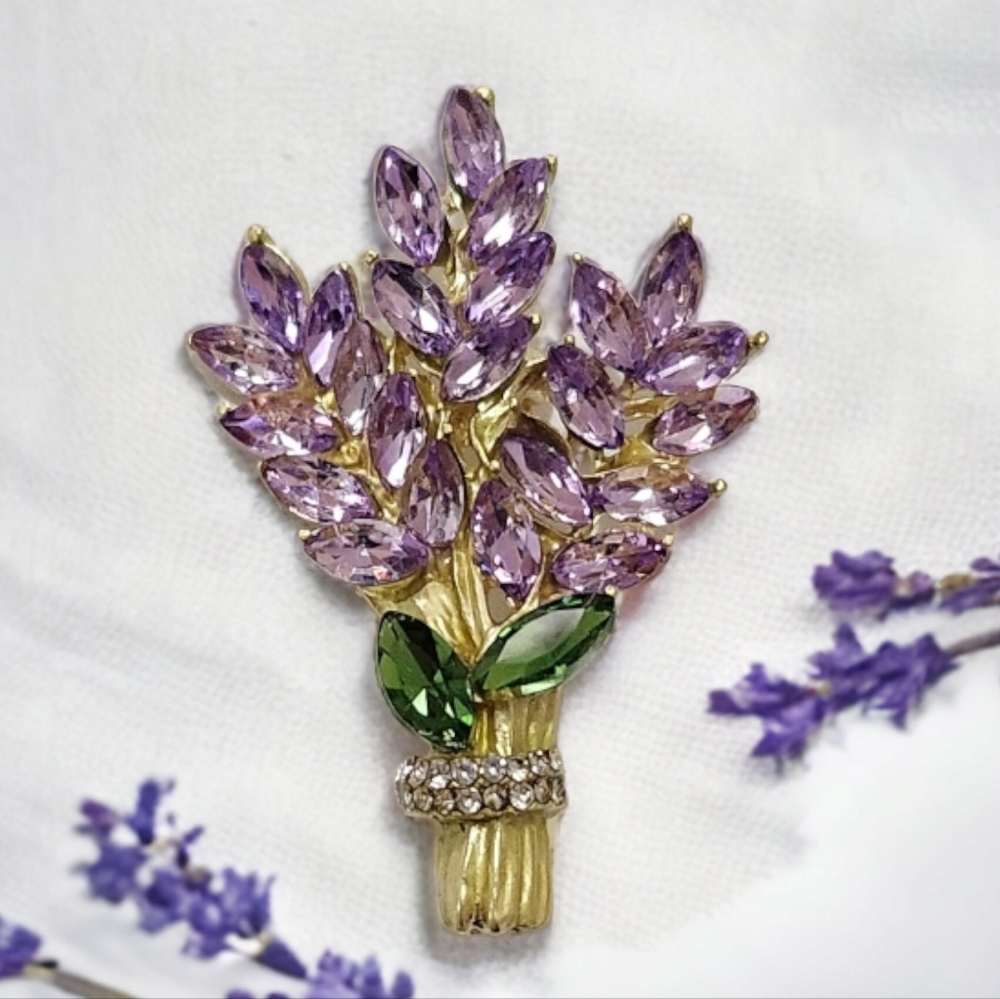 Lavender Rhinestone Brooch | New without tag